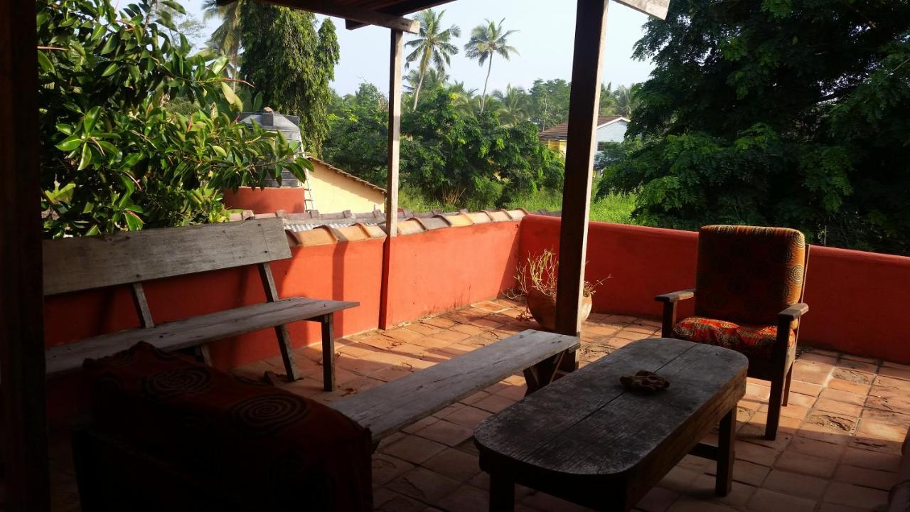 Big Milly'S Backyard Hotel Kokrobite Bagian luar foto
