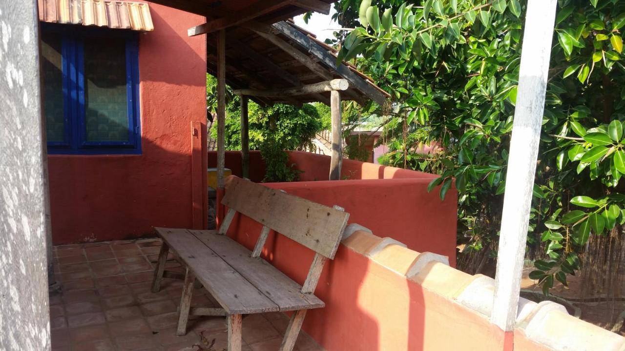 Big Milly'S Backyard Hotel Kokrobite Bagian luar foto