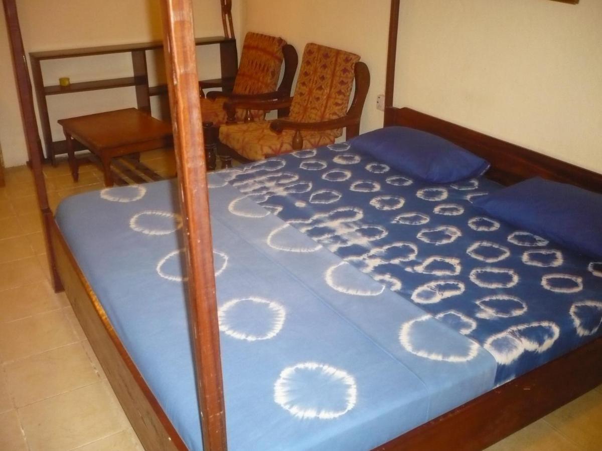 Big Milly'S Backyard Hotel Kokrobite Bagian luar foto